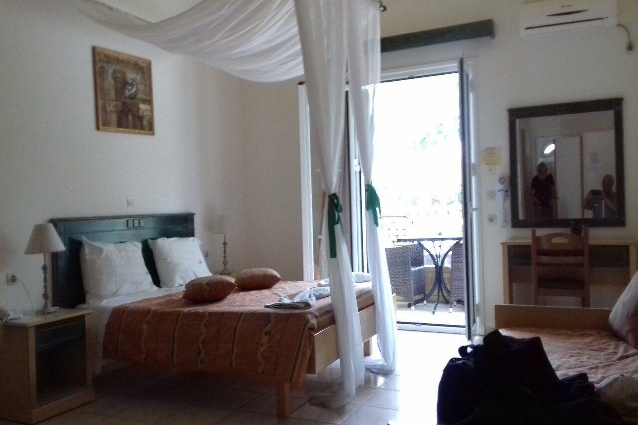 Kerkyra Beach Hotel & Apartments Benitses  Zewnętrze zdjęcie