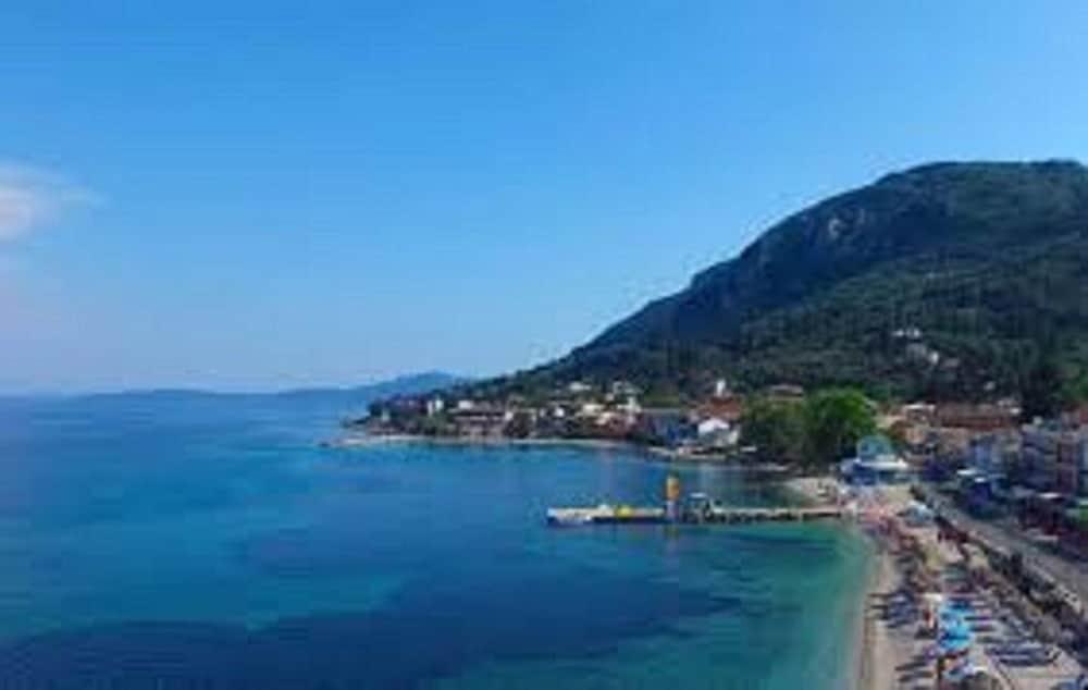 Kerkyra Beach Hotel & Apartments Benitses  Zewnętrze zdjęcie