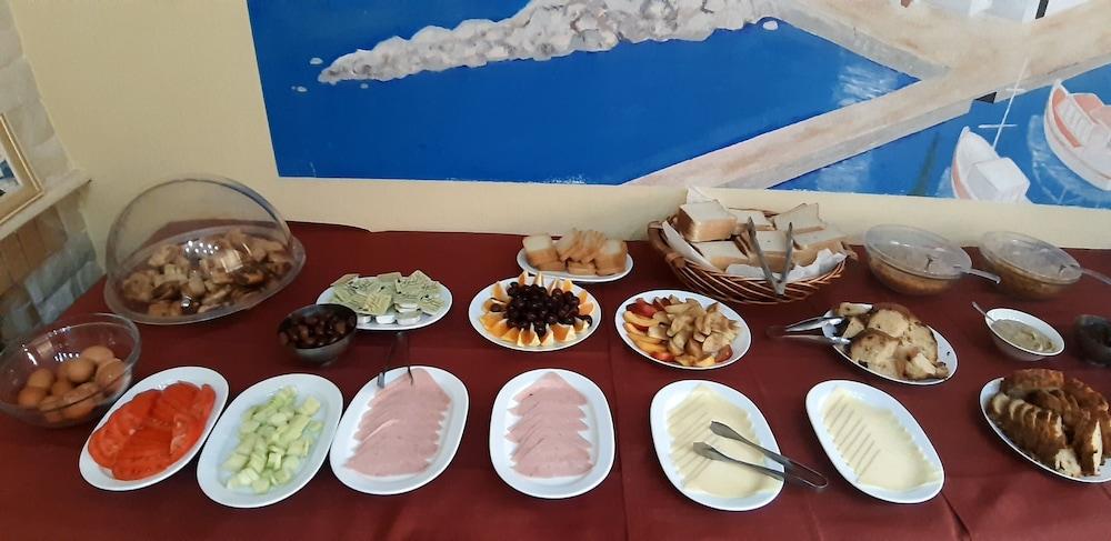 Kerkyra Beach Hotel & Apartments Benitses  Zewnętrze zdjęcie