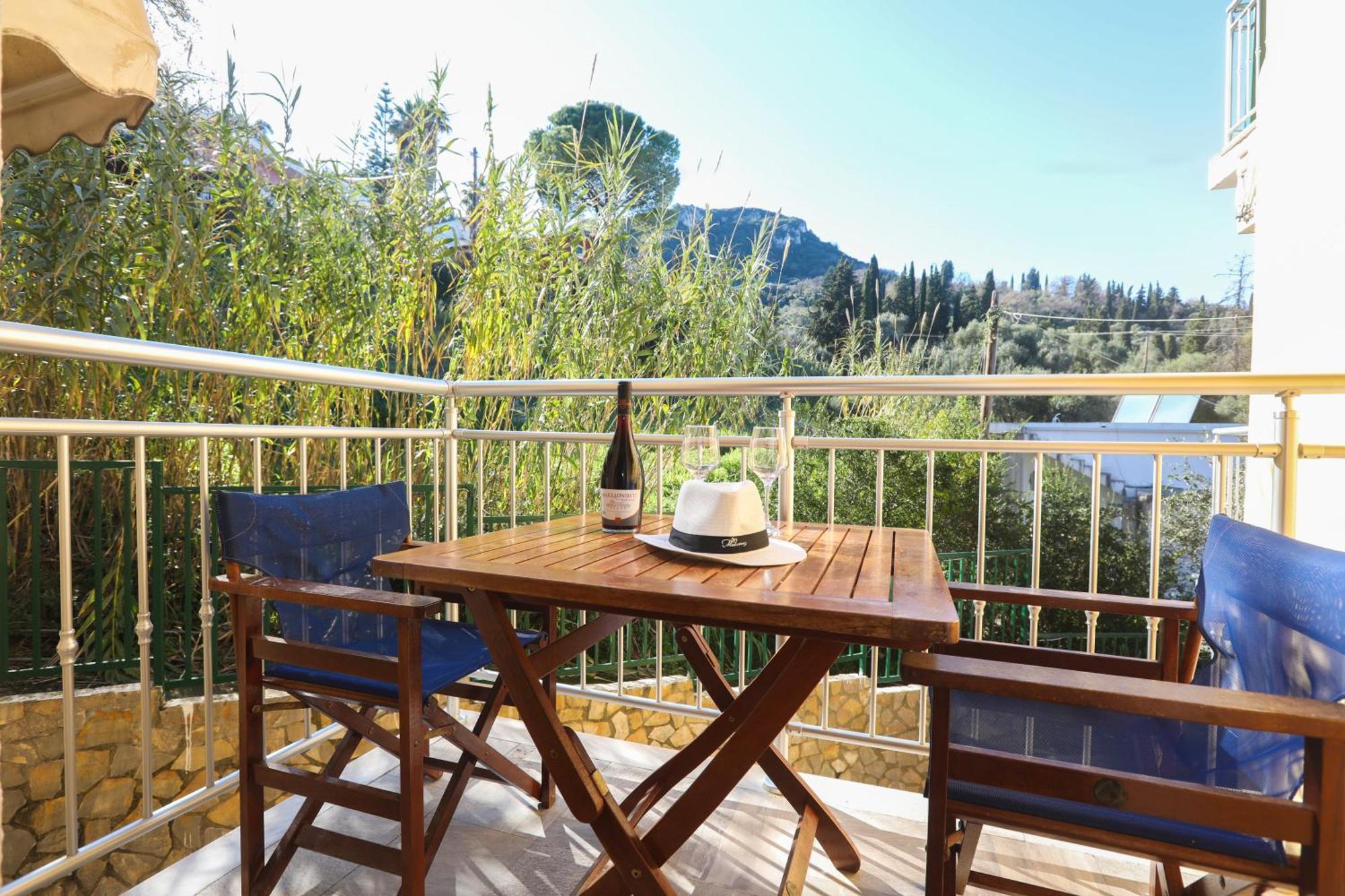 Kerkyra Beach Hotel & Apartments Benitses  Zewnętrze zdjęcie
