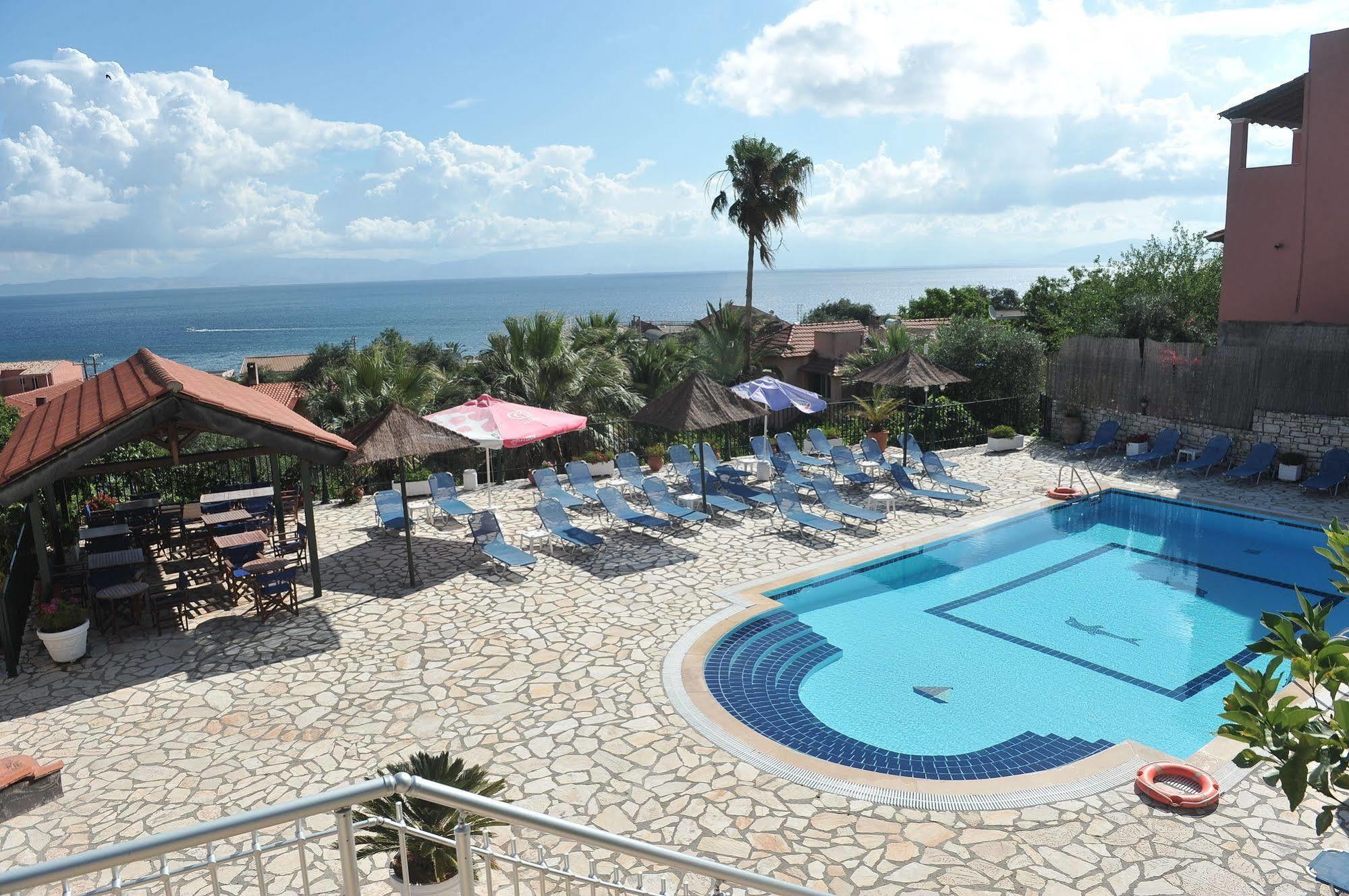 Kerkyra Beach Hotel & Apartments Benitses  Zewnętrze zdjęcie